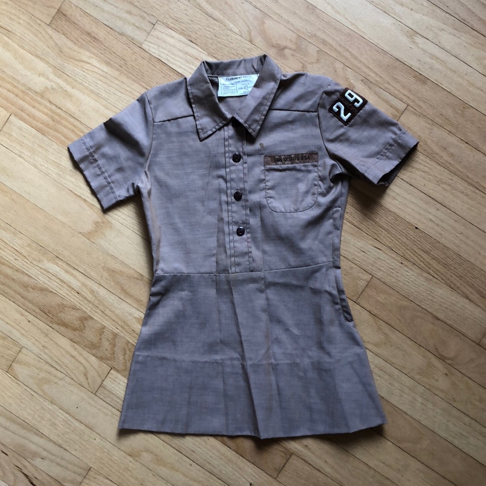 Vintage Brownie uniform.